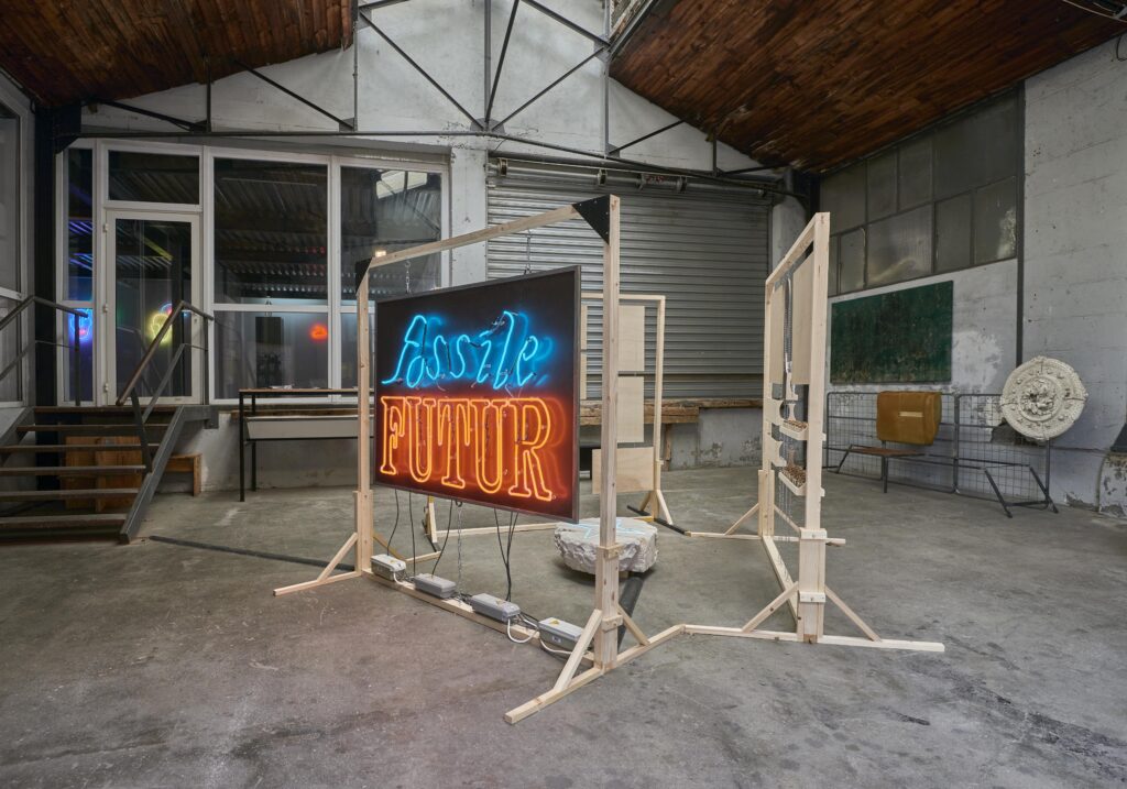 LC - 2021 - Néons - 01