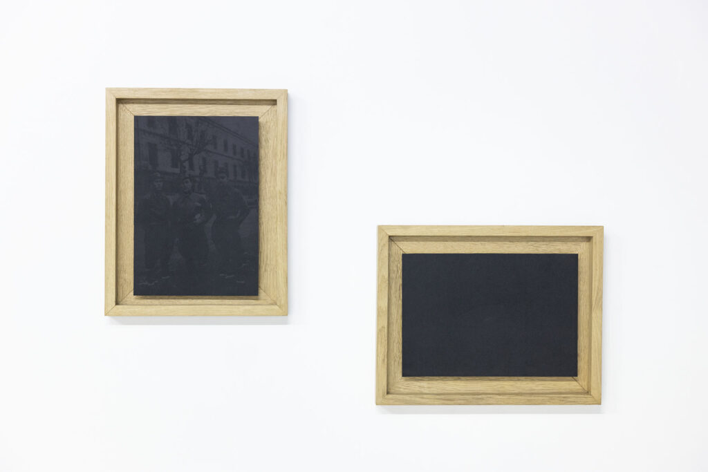 Entre les deux, des chemins. Exposition collective à Lieu-Commun. Air de Midi, réseau art contemporain en Occitanie, Documents d'Artistes Occitanie, Lieu-Commun, artist-run space et Le Nouveau Printemps s'associent pour une exposition inédite. En écho