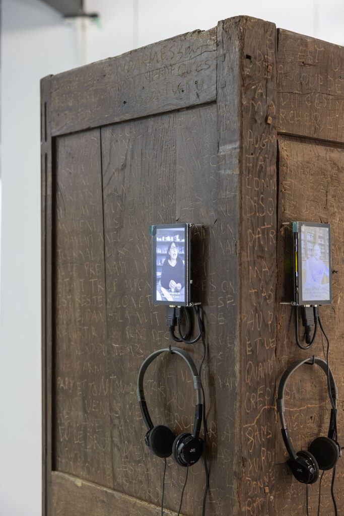 Entre les deux, des chemins. Exposition collective à Lieu-Commun. Air de Midi, réseau art contemporain en Occitanie, Documents d'Artistes Occitanie, Lieu-Commun, artist-run space et Le Nouveau Printemps s'associent pour une exposition inédite. En écho