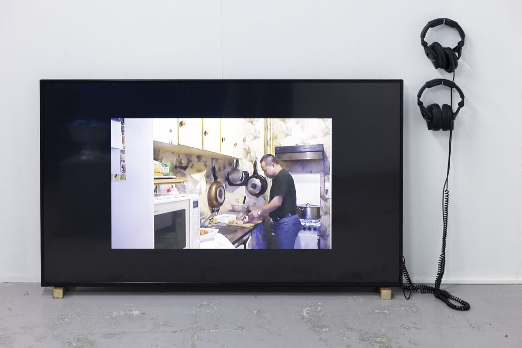 Entre les deux, des chemins. Exposition collective à Lieu-Commun. Air de Midi, réseau art contemporain en Occitanie, Documents d'Artistes Occitanie, Lieu-Commun, artist-run space et Le Nouveau Printemps s'associent pour une exposition inédite. En écho